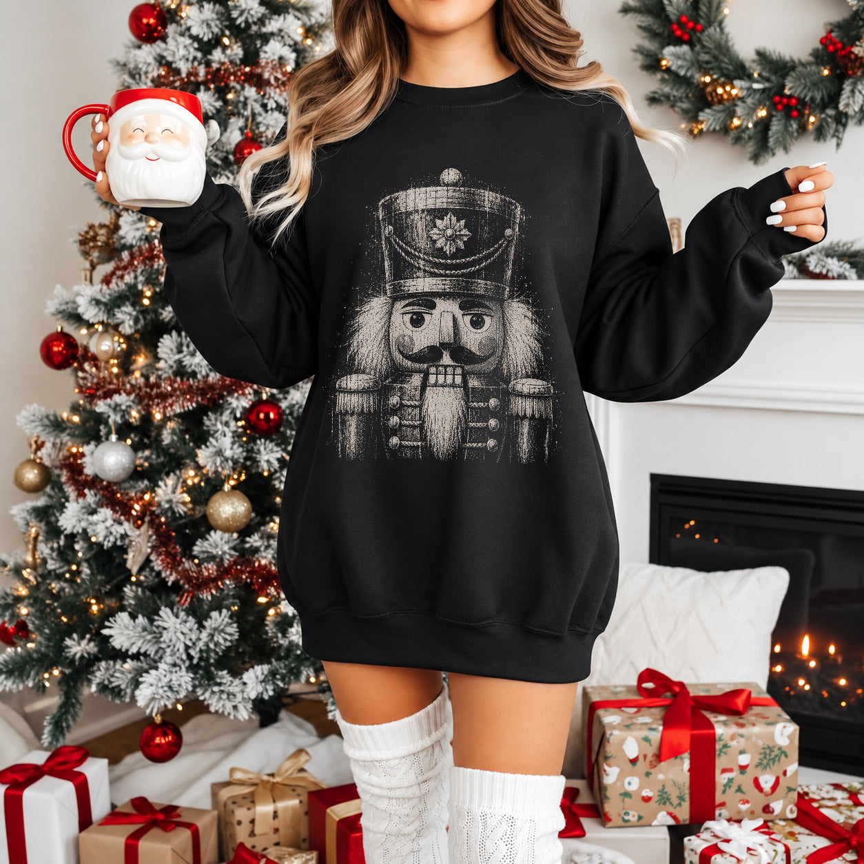 HALFTONE NUTCRACKER